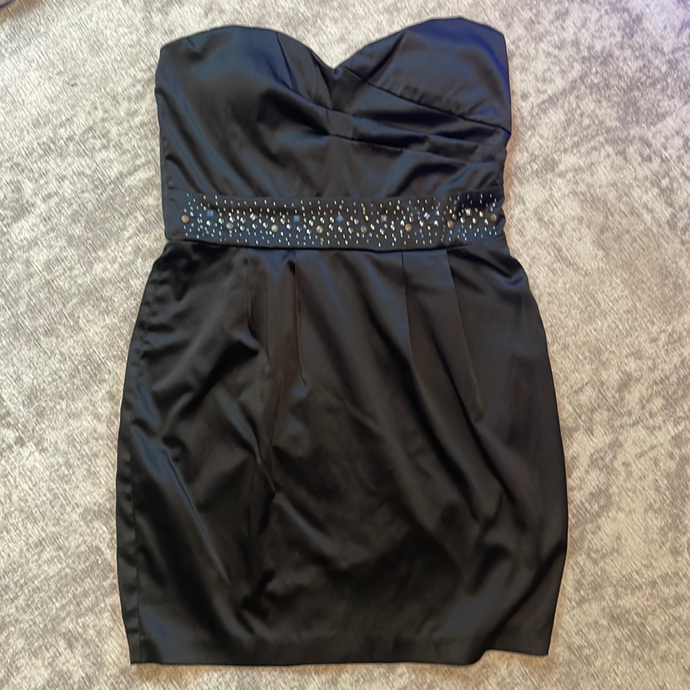 teens strapless black zip up dress